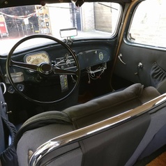 Oldtimer Citroen Radio change