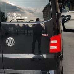 VW Transporter extreme audio